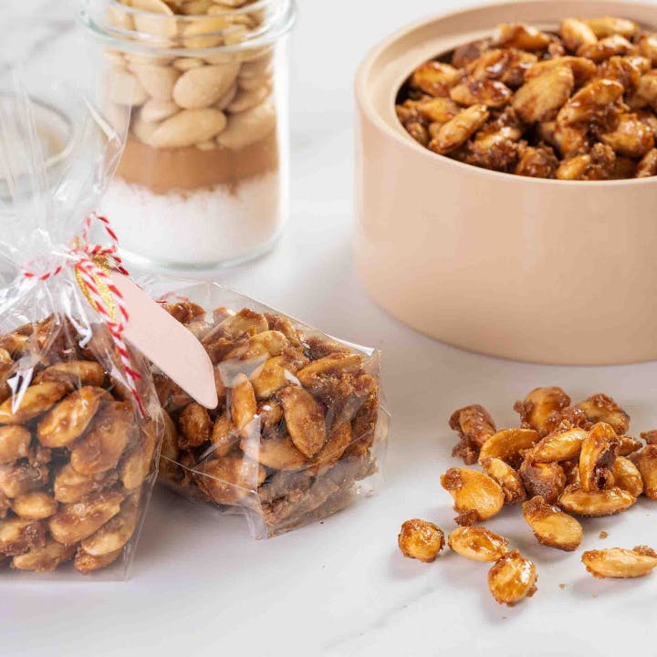 Almonds Square